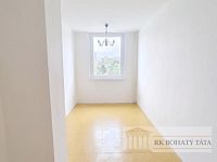 Prodej bytu 4 + kk/L, panel, 75 m2, Praha 4 - Chodov. - Gemini_Generated_Image_cw86zucw86zucw86-fotor-20260423162316.jpg