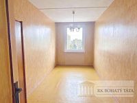 Prodej bytu 4 + kk/L, panel, 75 m2, Praha 4 - Chodov. - Gemini_Generated_Image_q000syq000syq000-fotor-202604245449.jpg