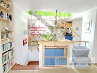 Prodej rodinného domu 200 m2 s projektem na 3 byty, pozemek 320 m2, Praha 9 - Vinoř, ul. Velínská. - IMG_20260511_165453.jpg