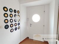 Prodej rodinného domu 200 m2 s projektem na 3 byty, pozemek 320 m2, Praha 9 - Vinoř, ul. Velínská. - IMG_20260511_170137.jpg