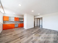 Prodej bytu 3 + kk/L, panel, 70 m2, Praha 9 - Horní Počernice, ul. Třebešovská. - Untitled-15.jpg