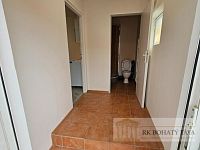 Pronájem 2 + kk, cihla, 50 m2, Praha - Vinoř, ul. Mladoboleslavská. - gsgfs.jpg