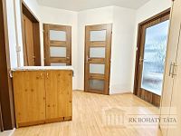 Prodej pěkného bytu 4 + 1/L, panel, 90 m2, Praha 4 - Modřany, ul. Rakovského. - IMG_20260623_094200.jpg