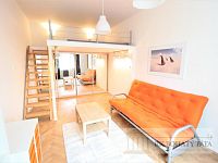 Pronájem pěkného zařízeného bytu 2+kk, 50m2 v Dejvicích u metra - IMG_0926.JPG