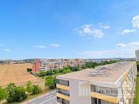 Pronájem bytu 3 + 1/L, panel, 72 m2, Praha 9 - Letňany, ul. Bukovecká.