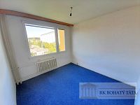Pronájem bytu 4 + 1, metro, panel, 72 m2, Praha 8  - Kobylisy, Štíbrova. - 20230925_134304-fotor-20260727152547.jpg