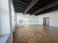 Reprezentativní kancelářský prostor na náměstí Přemysla Otakara II Č. Budějovice. - Hlavní kancelář