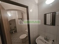 Reprezentativní kancelářský prostor na náměstí Přemysla Otakara II Č. Budějovice. - Sociální zařízení