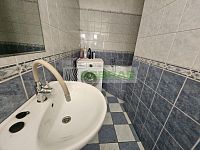 RD se zahradou Drahotěšice - Koupelna