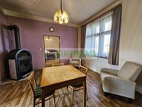 RD se zahradou Drahotěšice - Obývací místnost