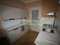 Prodej řadového rodinného domu ve vynikající lokalitě Českých Budějovic - Kuchyně