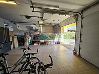 Prodej luxusního domu v Suchém Vrbném České Budějovice – 400 m², zahrada a bazén, pozemek 1734 m² - Garáž pro 3 auta nebo spousty jiných věcí