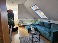 Prodej luxusního domu v Suchém Vrbném České Budějovice – 400 m², zahrada a bazén, pozemek 1734 m² - Pokoj podkroví