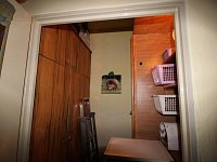 Zařízení byt 2+1 s jídelnou v Jírovcově ulici - Komora na spoustu věcí