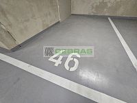 Luxusní 2+kk s terasou, sklepem na patře a dvěma garážovými stáními. Branišovská Č. Budějovice - Dvě parkovací stání za sebou