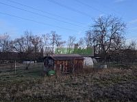 Oplocená zahrada se studnou České Budějovice 4 (U Sirkárny) v dosahu MHD. - Pohled na pozemek