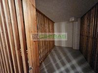 Rekreační apartmán 1+kk + terasa a parkování Lipno, rekreace a investice - Rozměrná sklepní kóje