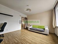 Pronájem zděného 3+1, 70 m2 - Obývák