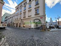 Nebytové prostory s výhledem na náměstí a výtahem, 140 m2 náměstí P. Otakara II