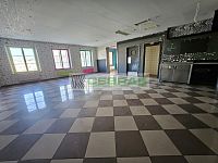 Nebytové prostory s výhledem na náměstí a výtahem, 140 m2 náměstí P. Otakara II - Hlavní prostor