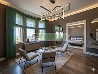 Prvorepubliková vila se zahradou v jedné z nejžádanějších částí Českých Budějovic. - Vizualizace pokoje s ložnicí