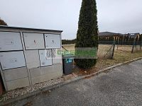 Dlouhodobý pronájem pozemku (zahrady) na Srubci! Se studní a kapličkou! Výměra 1  070 m2. - Kaplička u pozemku