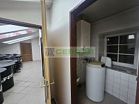 Pronájem nebytového prostoru 160 m² na náměstí – České Budějovice - Východní část a místnost s kotlem