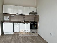 Prodej 2+kk, OV, 40 m2, Ústí nad Labem, Šrámkova - IMG_6521.jpeg