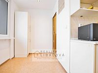 Pronájem bytu 2+1/L, 69 m2, OV, Ústí nad Labem, Severní Terasa, Větrná - IMG_8354_hdr.jpg