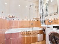 Pronájem bytu 2+1/L, 69 m2, OV, Ústí nad Labem, Severní Terasa, Větrná - IMG_8358_hdr.jpg