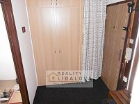 Pronájem 2+kk, OV, 48 m2, Ústí nad Labem, Krásné Březno, Keplerova - P1020015.JPG