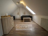 Pronájem 2+kk s terasou, OV, 50 m2, Žitenice, Pohořanská - DSC04612-HDR.JPG