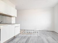 Pronájem 1+1, 36 m2, Ústí nad Labem, Severní Terasa, Glennova - IMG_9938_hdr.jpg