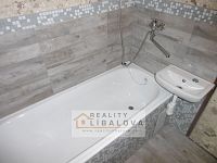 Pronájem 2+1/L, DV, 68 m2, Ústí nad Labem, Mojžíř, Jindřicha Plachty - P1010204.JPG