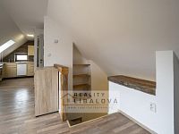 Pronájem 2+kk s terasou, OV, 50 m2, Žitenice, Pohořanská - DSC04621-HDR.JPG