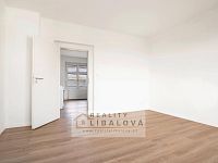 Pronájem 2+1 - přízemí, OV, 61m2, Ústí nad Labem - Klíše, Gočárova - IMG_0215_hdr.jpg