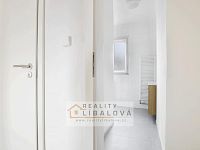 Pronájem 2+1 - přízemí, OV, 61m2, Ústí nad Labem - Klíše, Gočárova - IMG_0250_hdr.jpg