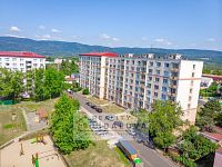 Pronájem 1+1, OV, 33 m2, Ústí nad Labem, Všebořice, Zahradní - DJI_0802.jpg