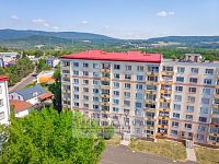 Pronájem 1+1, OV, 33 m2, Ústí nad Labem, Všebořice, Zahradní - DJI_0806.jpg