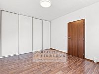 Pronájem 1+1, OV, 33 m2, Ústí nad Labem, Všebořice, Zahradní - DSC09447.jpg