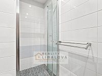 Pronájem 1+1, OV, 33 m2, Ústí nad Labem, Všebořice, Zahradní - DSC09537.jpg