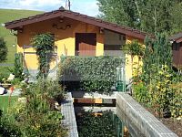 Rodinný dům na samotě s rybníkem a vlastním lesem za zády - DSC04658.JPG