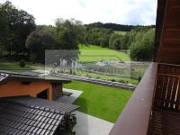 Rodinný dům na samotě s rybníkem a vlastním lesem za zády - DSCN2338.JPG