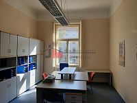 Pronájem kanceláři v Komenského ulici v Písku - 20200922_102944.jpg