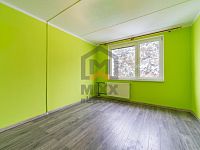 Byt 2+1, OV, 61 m2, 3.NP ul. Fibichova, Karlovy Vary - Stará Role. - Fotka 12