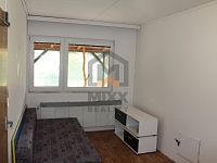 Rodinný dům 5+2 v obci Mnichov, okr. Cheb. - Fotka 7