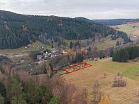 Prodej pozemku o velikosti  1296 m2,Krásná u Kraslic, Krušné Hory. - Foto