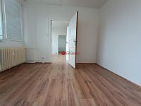 Prodej bytu 3+1 v ulici U Věžových domů, bl. 375 - Fotka 3