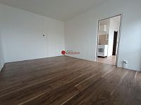 Prodej bytu 3+1 v ulici U Věžových domů, bl. 375 - Fotka 4