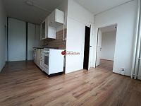 Prodej bytu 3+1 v ulici U Věžových domů, bl. 375 - Fotka 6